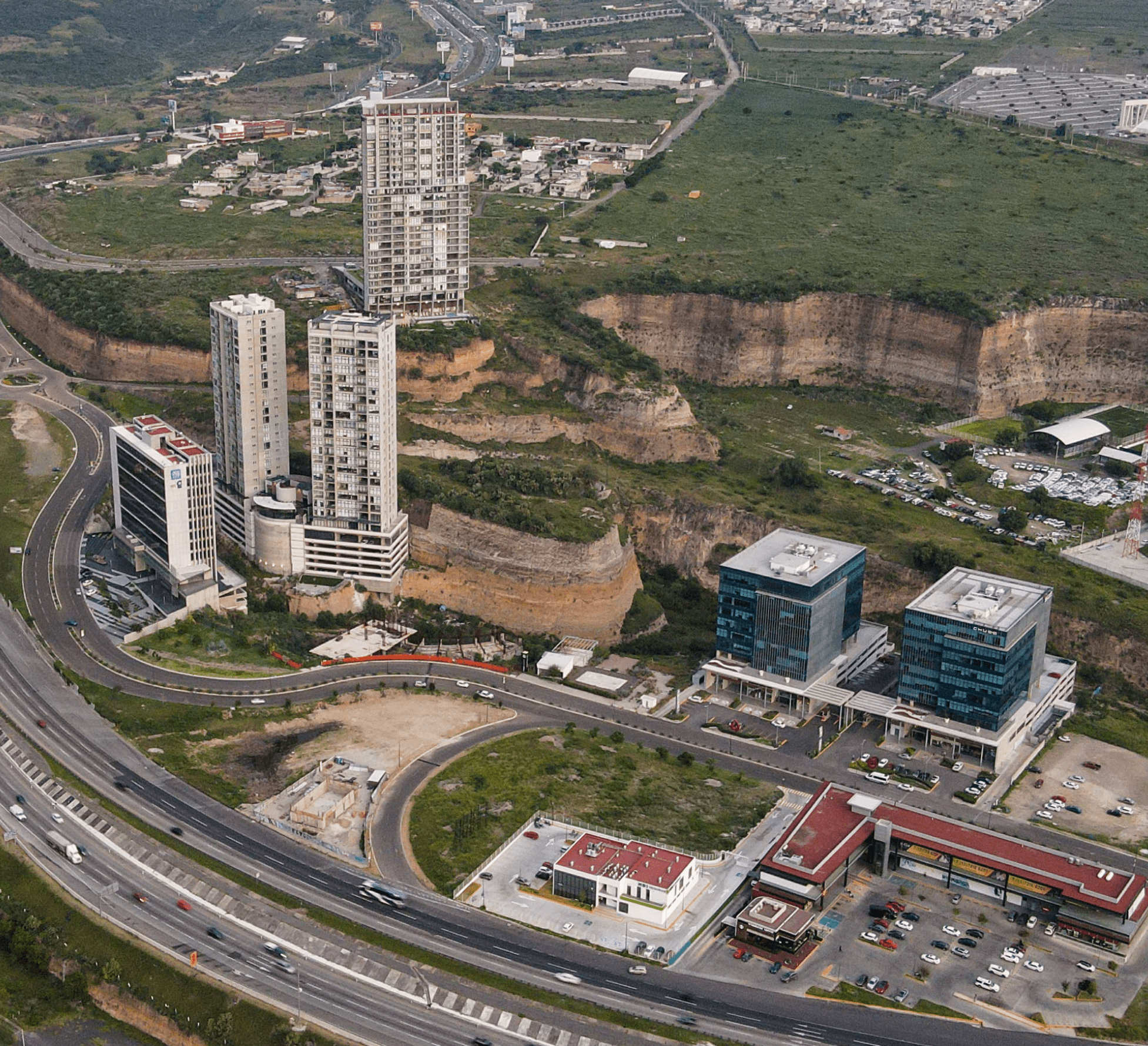 Collective Real Estate - Distrito Piamonte 4