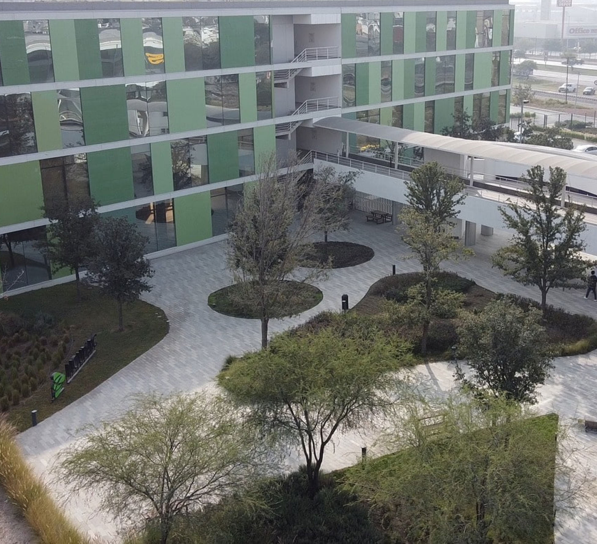 Collective Real Estate - Nouparc 1